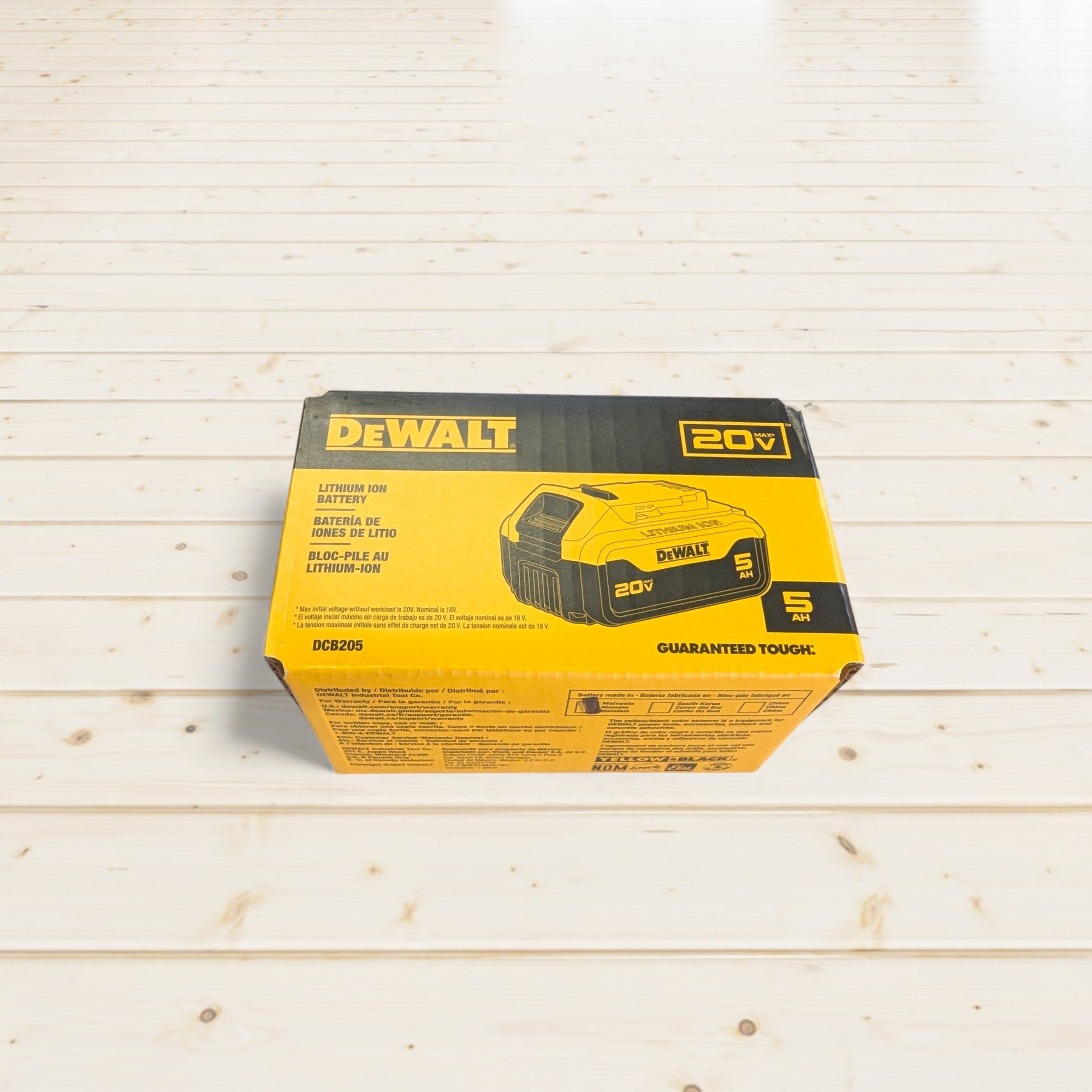 DEWALT (DCB205) 20V MAX Premium Lithium-Ion 5.0Ah Battery Pack