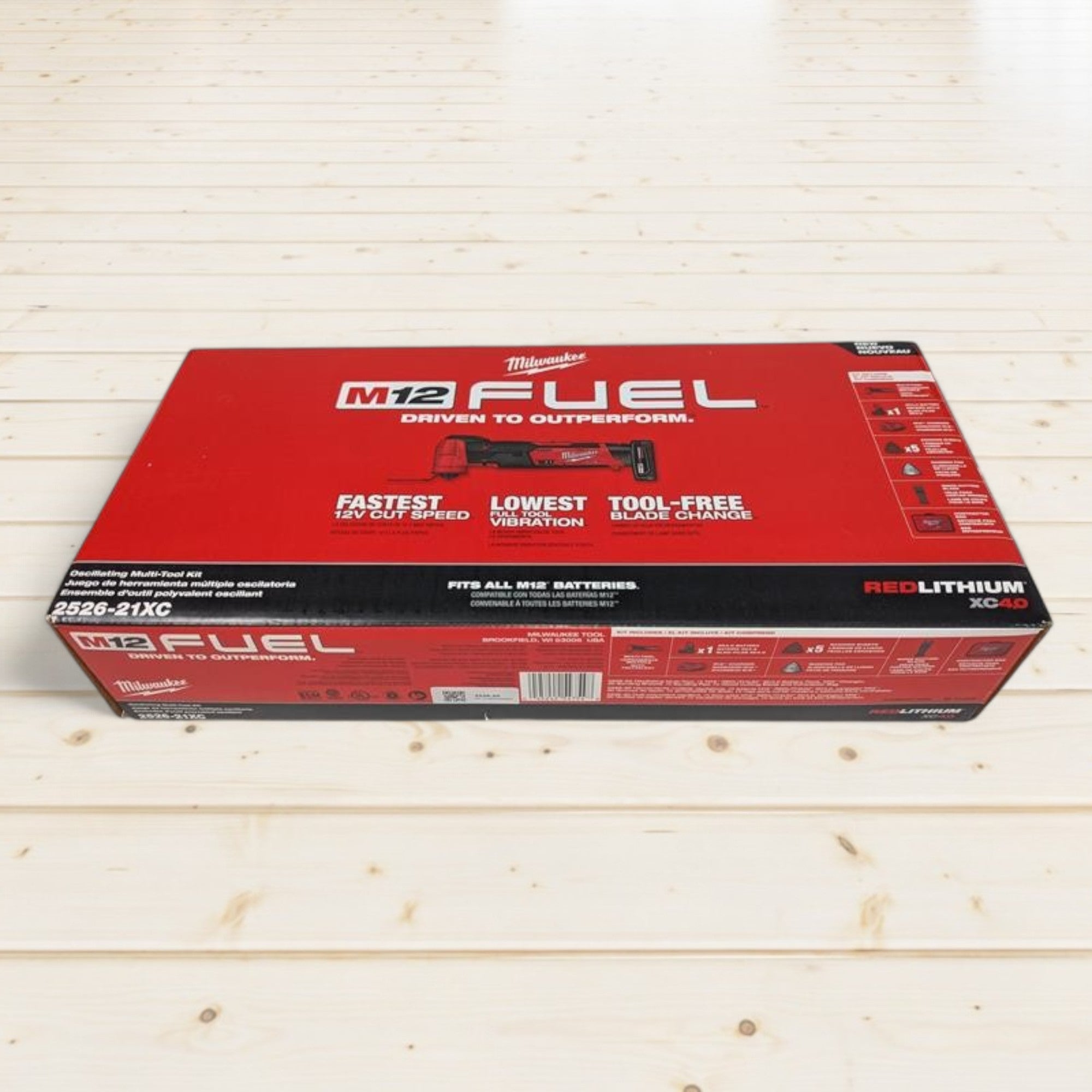 Milwaukee (2526-21XC) M12 FUEL 12V Lithium-Ion Cordless Oscillating Multi-Tool Kit with 4.0 Ah Battery, Charger, Accessories and Tool Bag