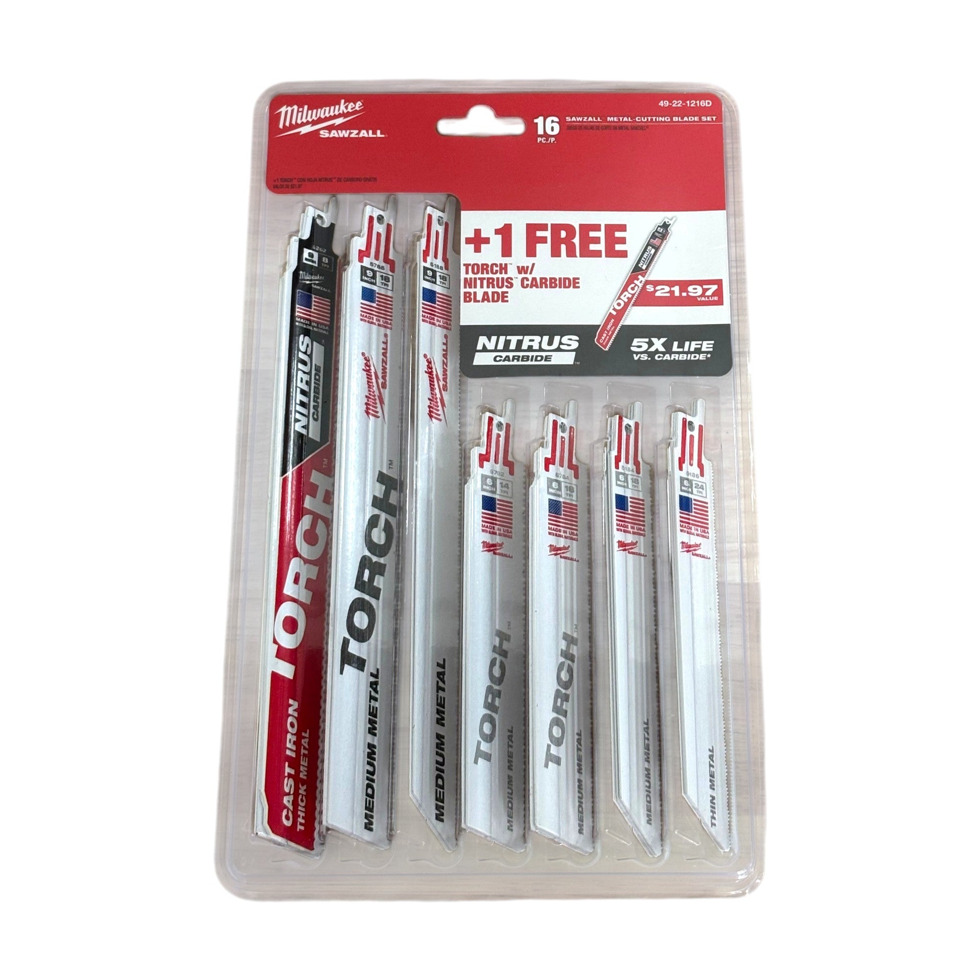 Milwaukee (49-22-1216D) SAWZALL Metal Cutting Bi-Metal Reciprocating Blade Set W/ 9 in. 8 TPI Carbide TORCH Blade (17 Piece)
