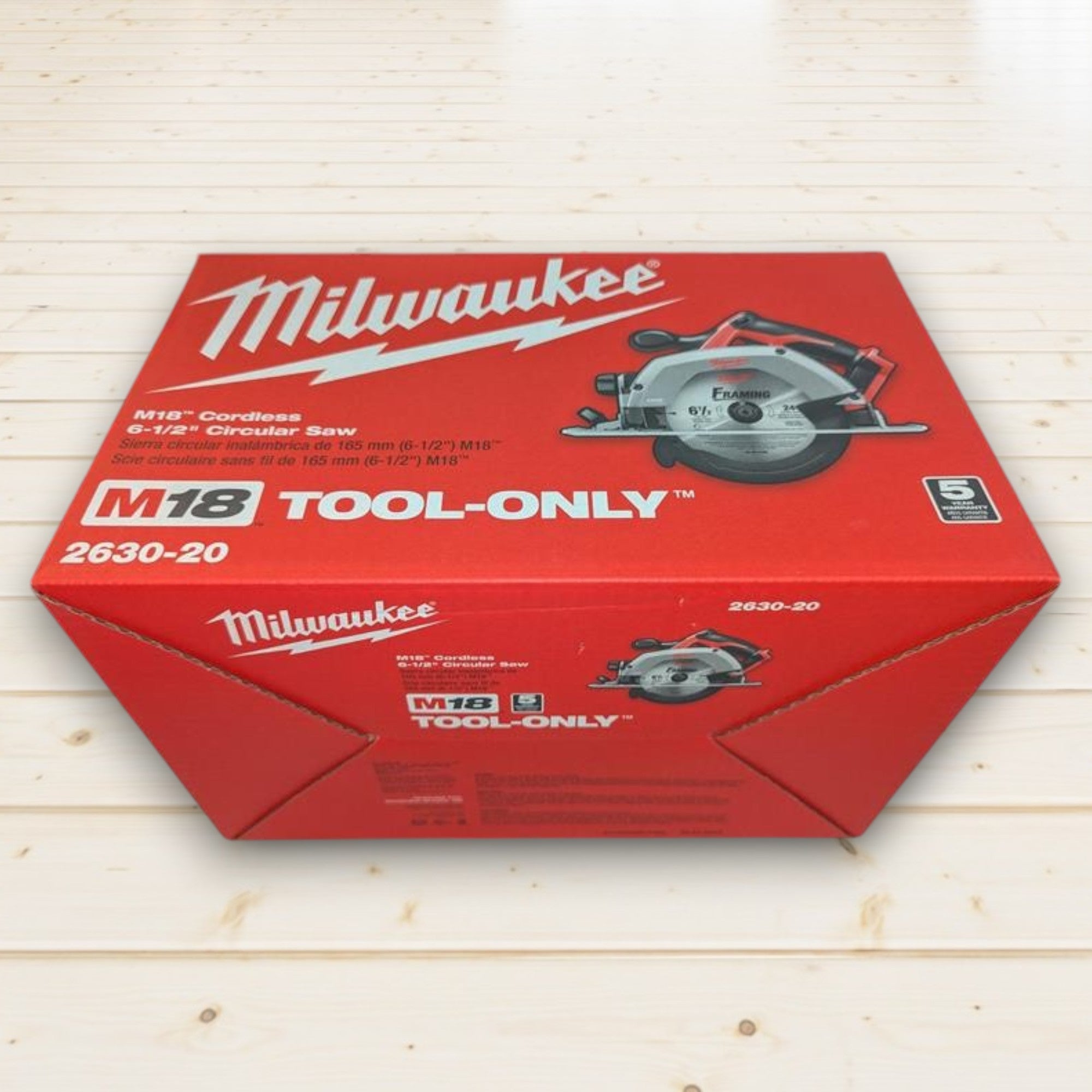 Milwaukee (2630-20) M18 18V Lithium-Ion Cordless 6-1/2 in. Circular Saw (Tool-Only)