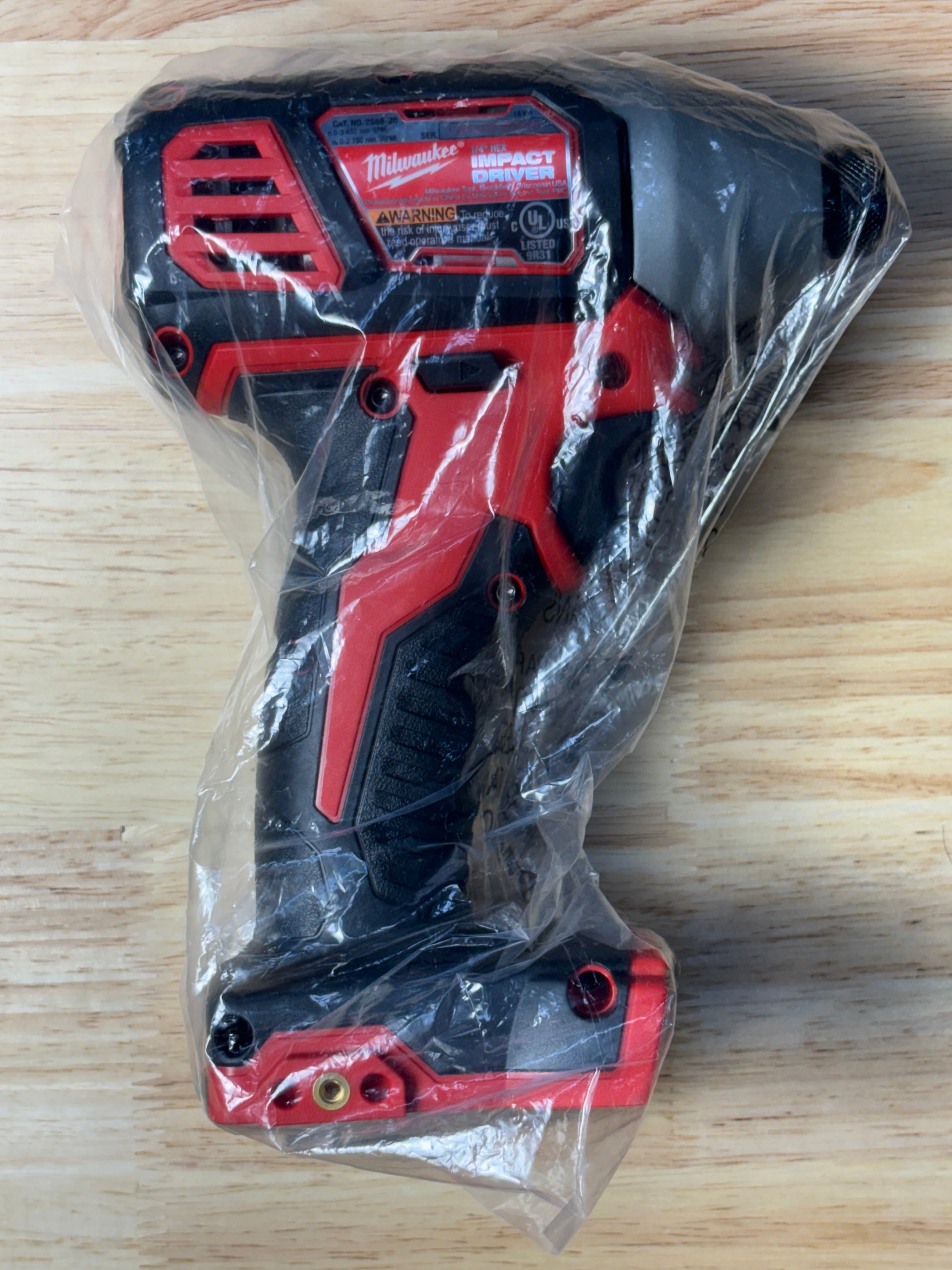 Milwaukee (2656-20) M18 18V Lithium-Ion Cordless 1/4 in. Hex Impact Driver - genuine, brand new in secure, non-retail packaging