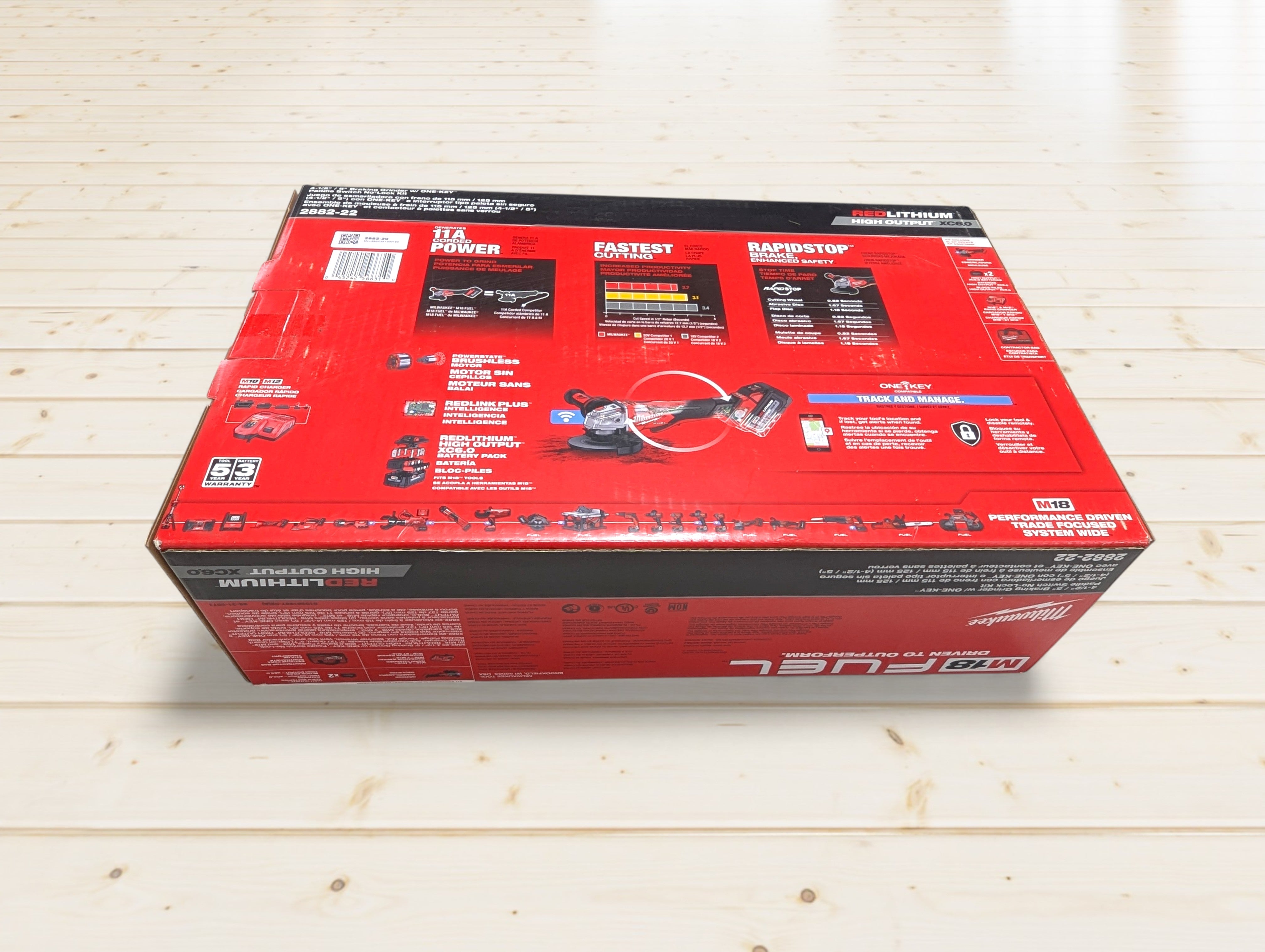 Milwaukee (2882-22) M18 FUEL 18V Lithium-Ion Brushless Cordless 4-1/2 in./5 in. Braking Grinder Kit w/Paddle Switch & (2)6.0 Batteries