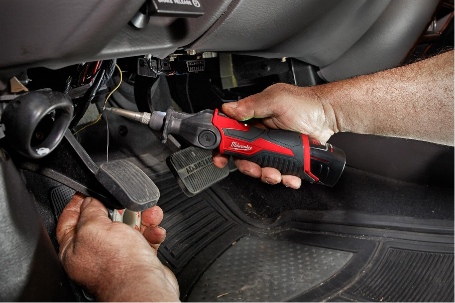 Milwaukee M12 Soldering Iron: Price, Tips & Where To Buy