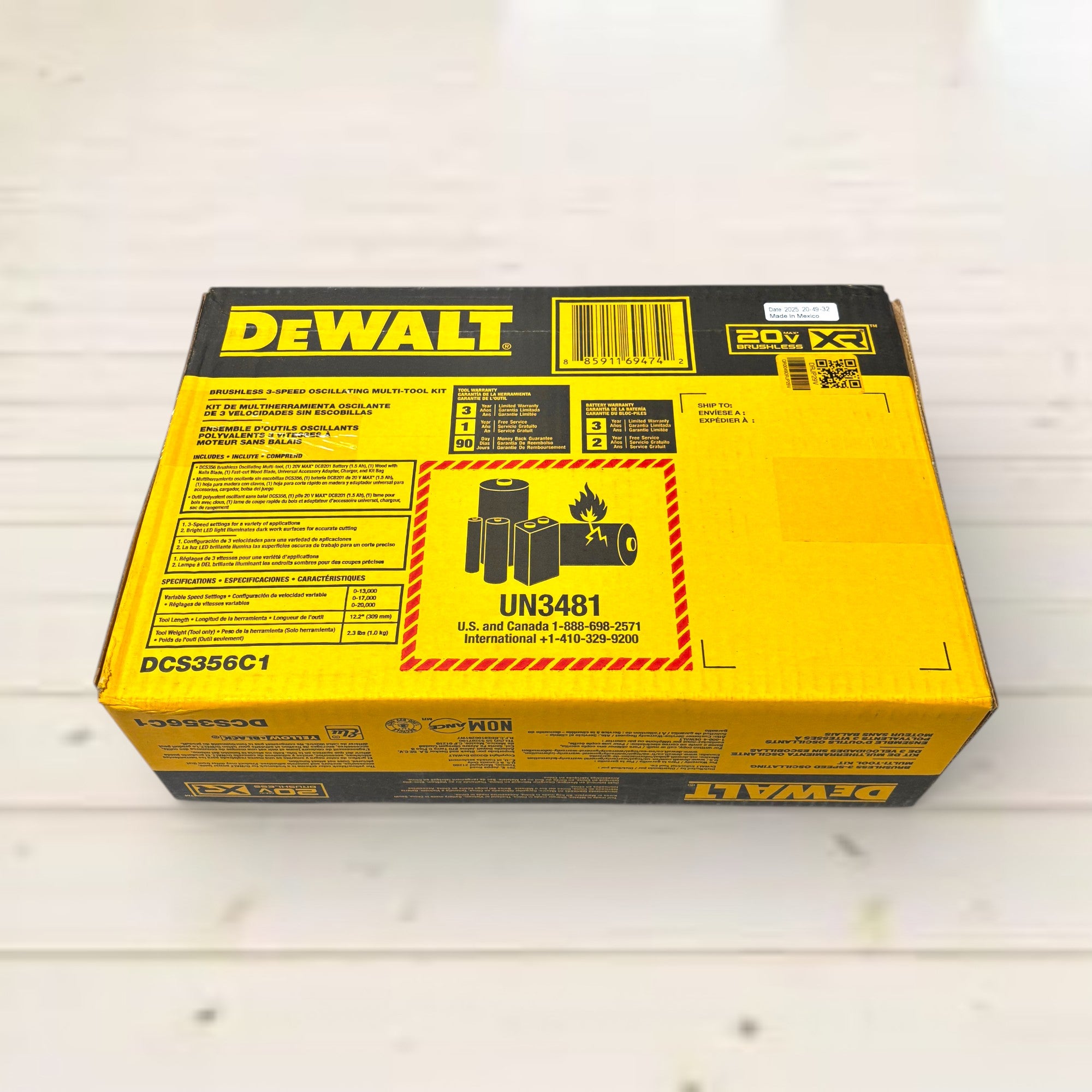 DEWALT (DCS356C1) 20V MAX XR Cordless Brushless 3-Speed Oscillating Multi Tool with (1) 20V 1.5Ah Battery and Charger