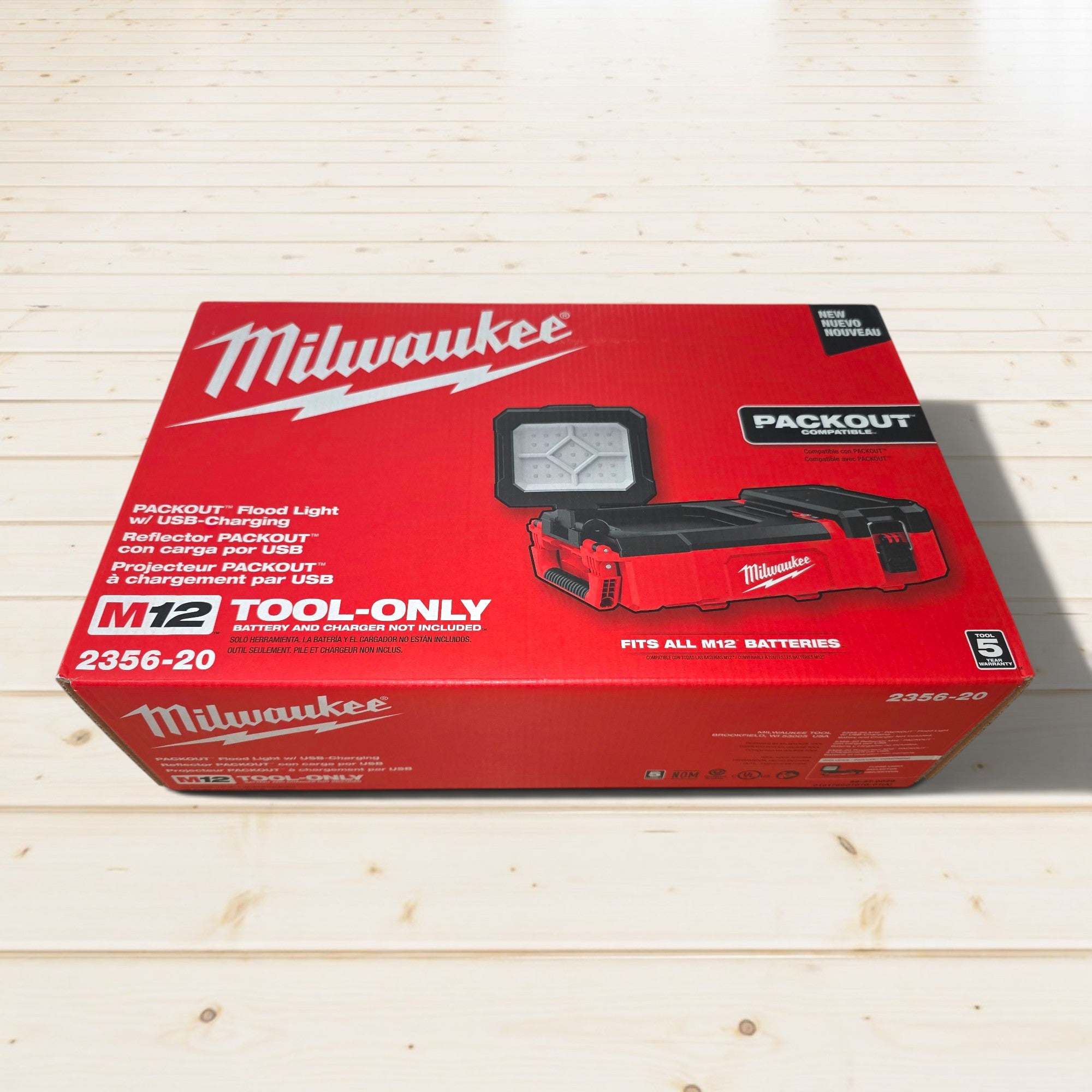 Milwaukee (2356-20) M12 12-Volt Lithium-Ion Cordless PACKOUT Flood Light w/USB Charging