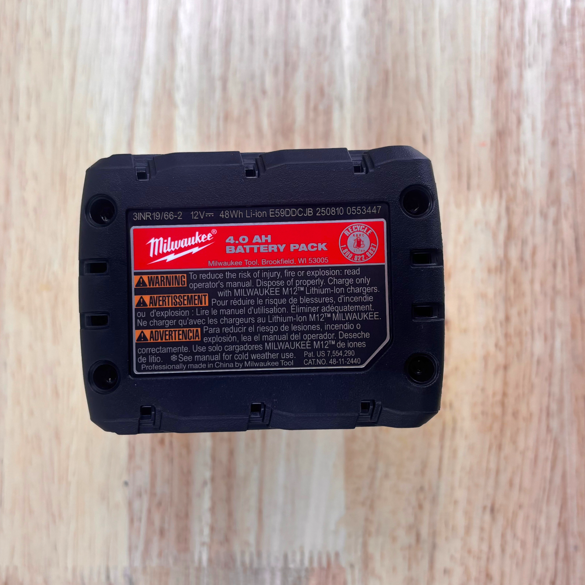 Milwaukee (48-11-2440) M12 12-Volt Lithium-Ion XC Extended Capacity Battery Pack 4.0Ah - genuine, brand new in secure, non-retail packaging