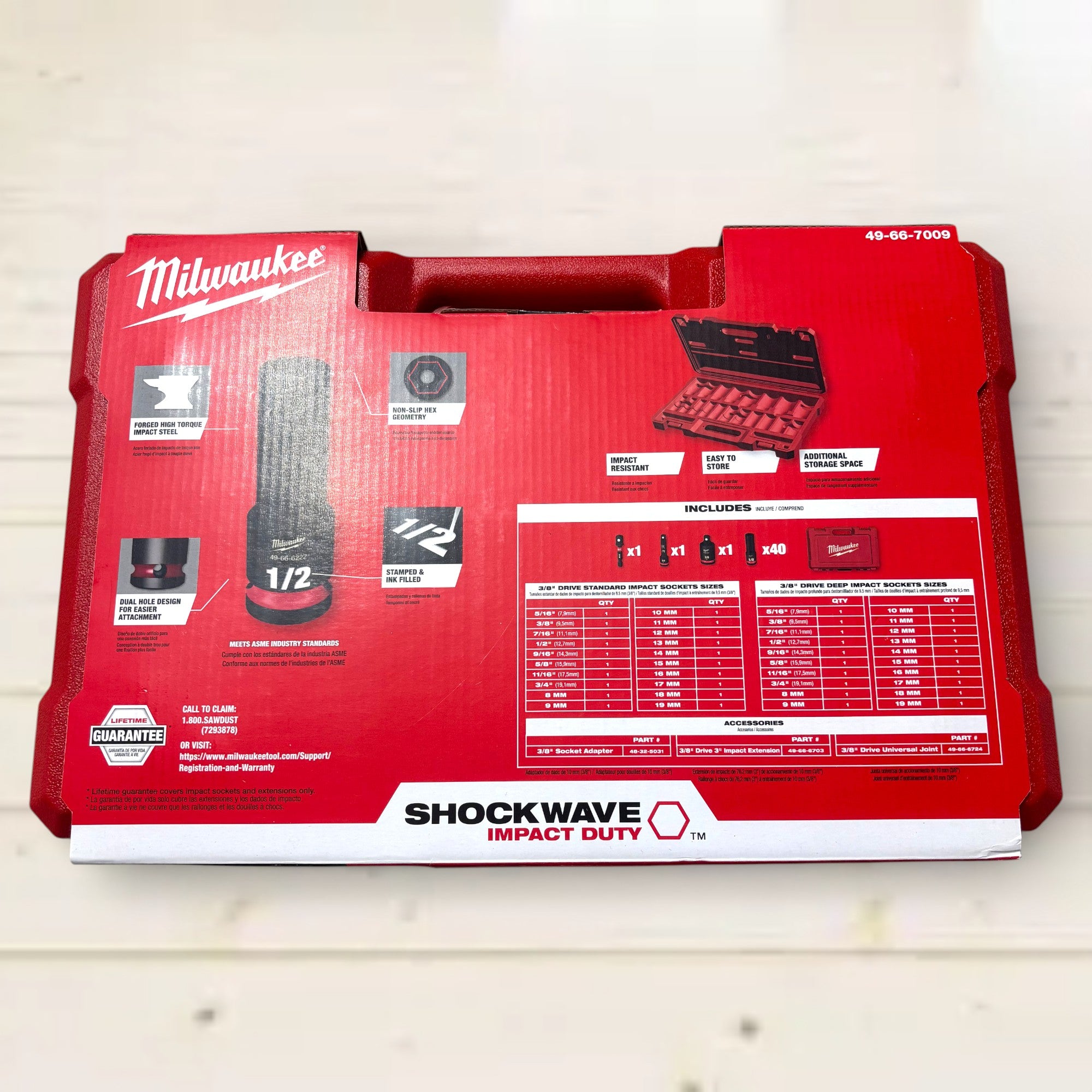 Milwaukee (49-66-7009)  SHOCKWAVE 3/8 in. Drive SAE and Metric 6 Point Impact Socket Set (43-Piece)