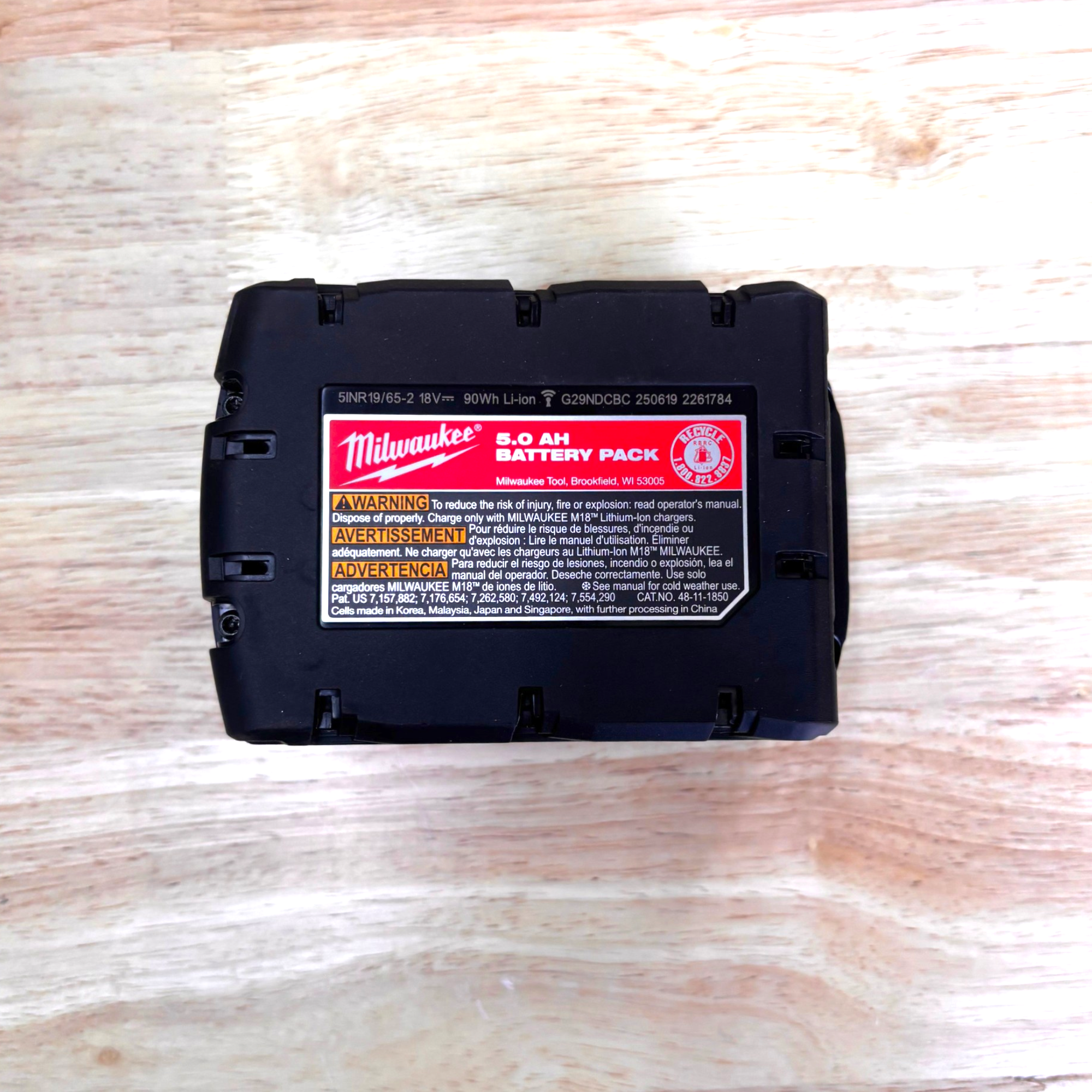 Milwaukee (48-11-1850) M18 18-Volt 5.0 Ah Lithium-Ion XC Extended Capacity Battery Pack - genuine, brand new in secure, non-retail packaging