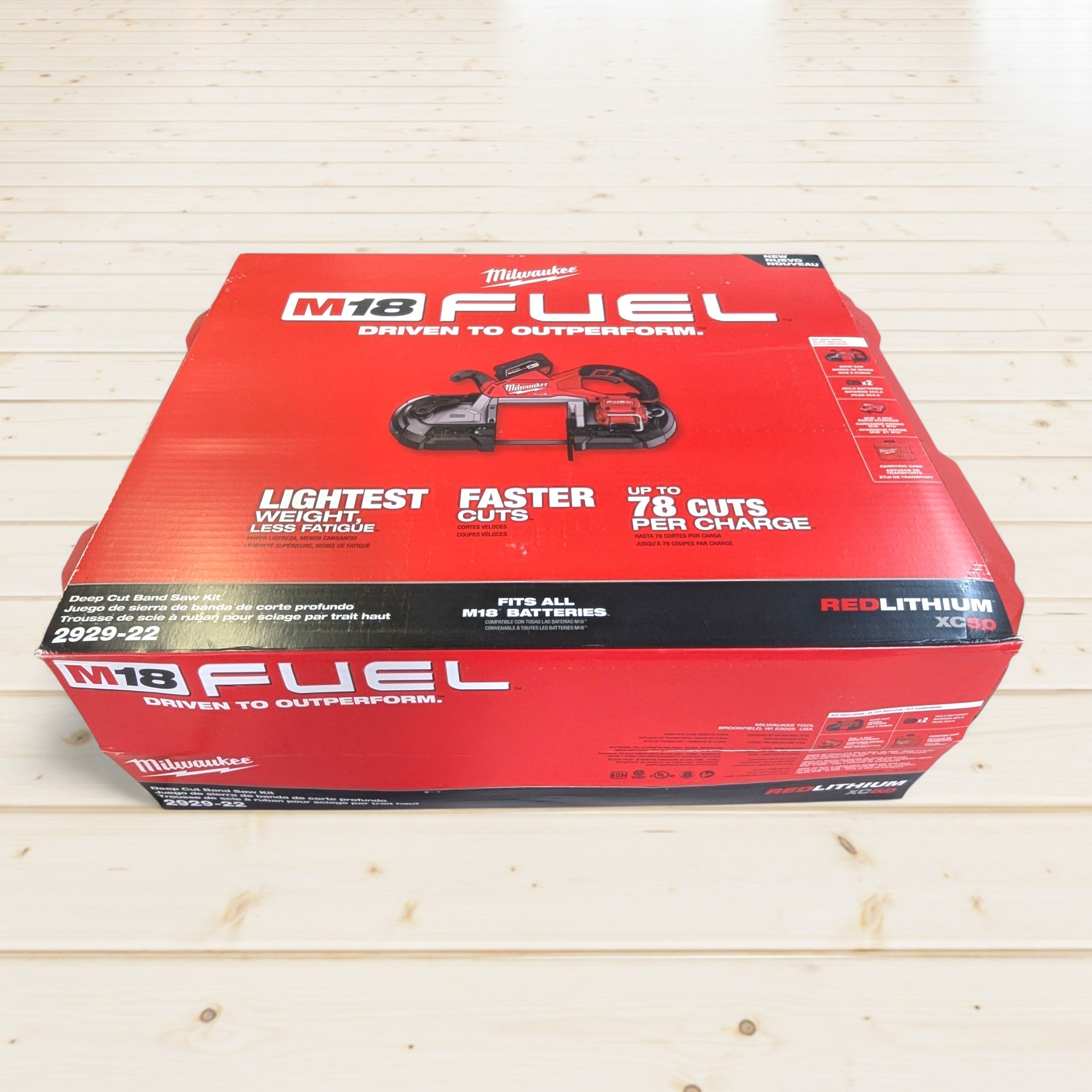 Milwaukee (2929-22)  M18 FUEL 18V Lithium-Ion Brushless Cordless Deep Cut Band Saw with (2) M18 REDLITHIUM XC5.0 Battery and Rapid Charger