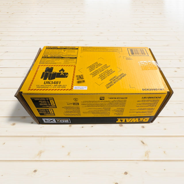 Dewalt (DCK299D1W1)  20V MAX XR Lithium-Ion Cordless 2-Tool Combo Kit with 1/2" POWER DETECT Hammer Drill + 1/4" Impact Driver + 8Ah and 2Ah Batteries