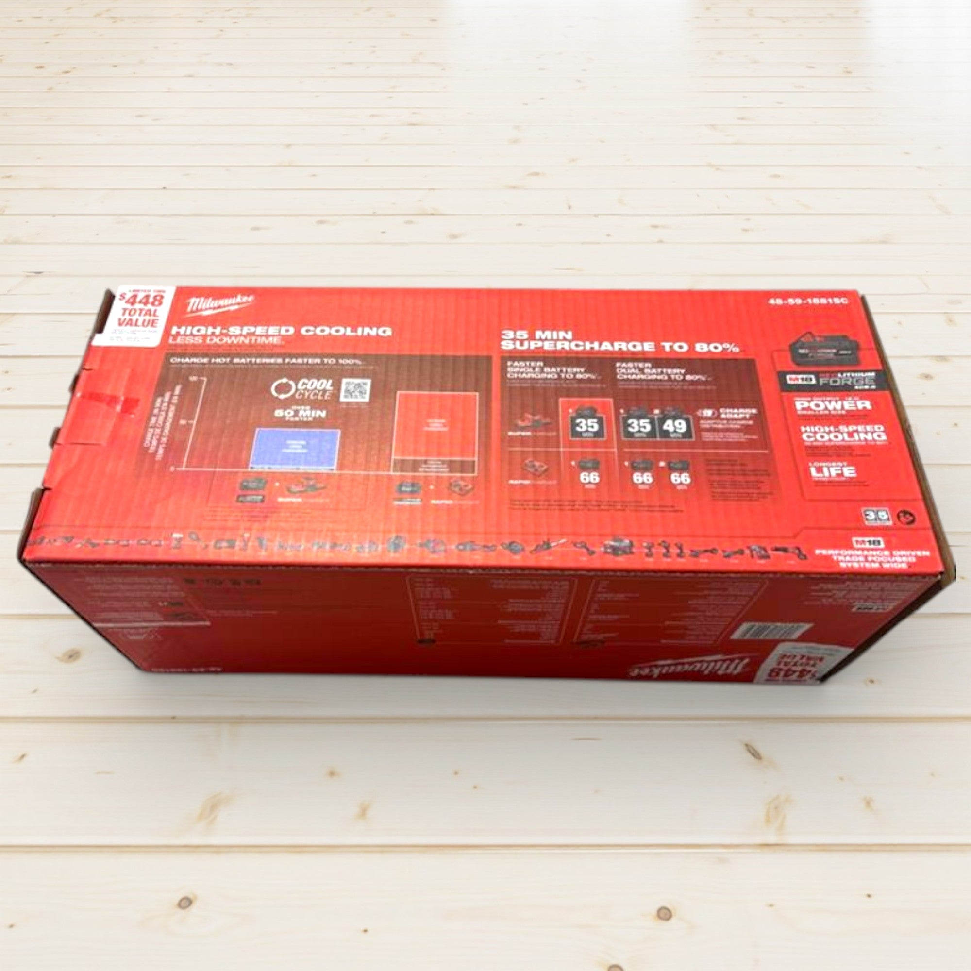 Milwaukee (48-59-1881SC) M18 18V Lithium-Ion REDLITHIUM FORGE 8.0 Ah Battery Pack with M18 18V Dual Bay Simultaneous Super Charger