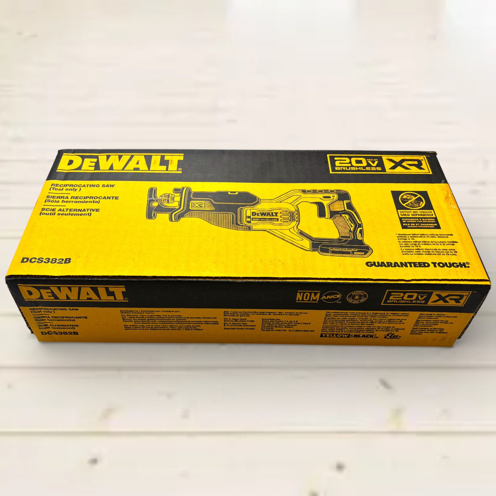 DEWALT (DCS382B)  20V MAX Cordless Brushless Reciprocating Saw (Tool Only)