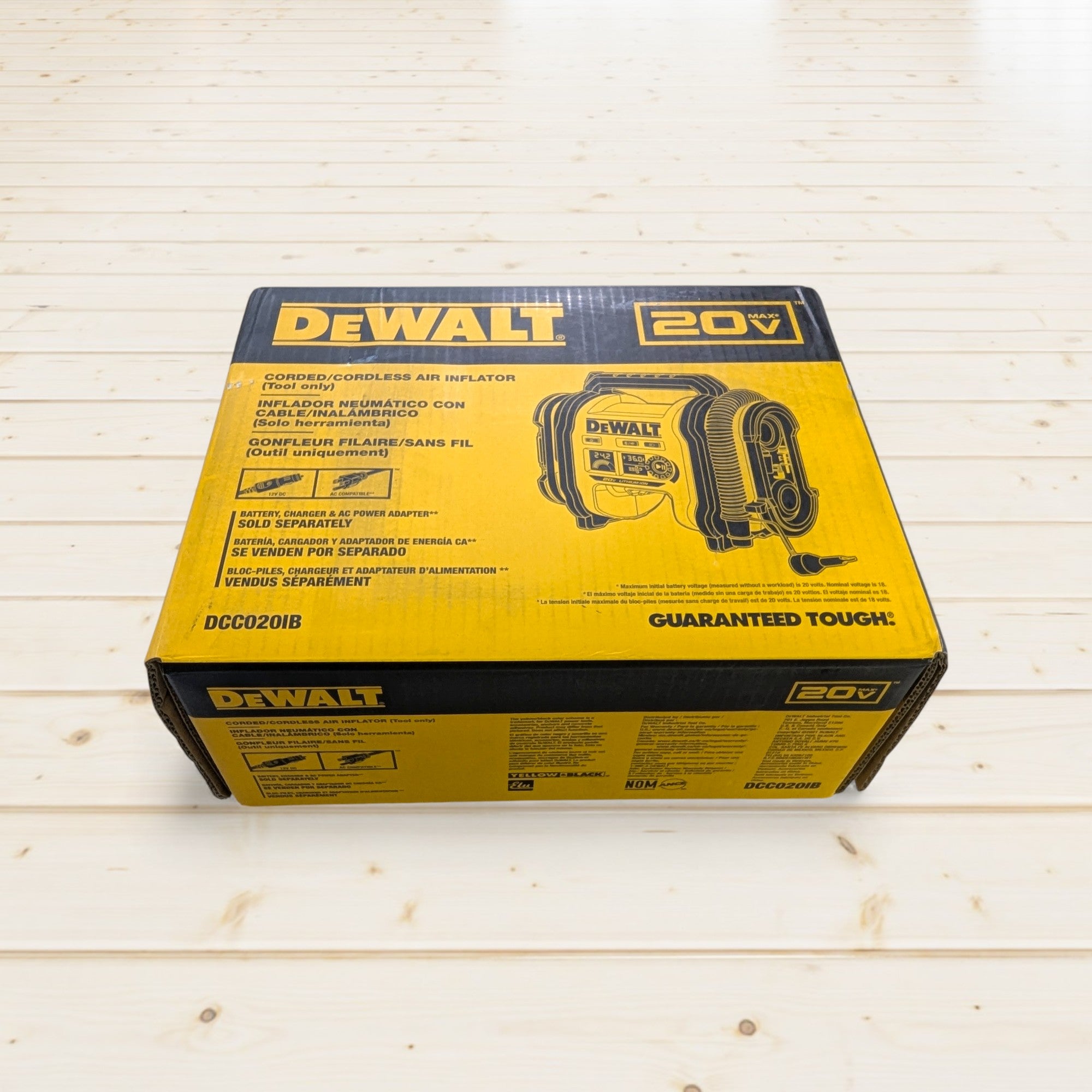 DEWALT (DCC020IB) 20V MAX Cordless Electric Portable Inflator (Tool Only)