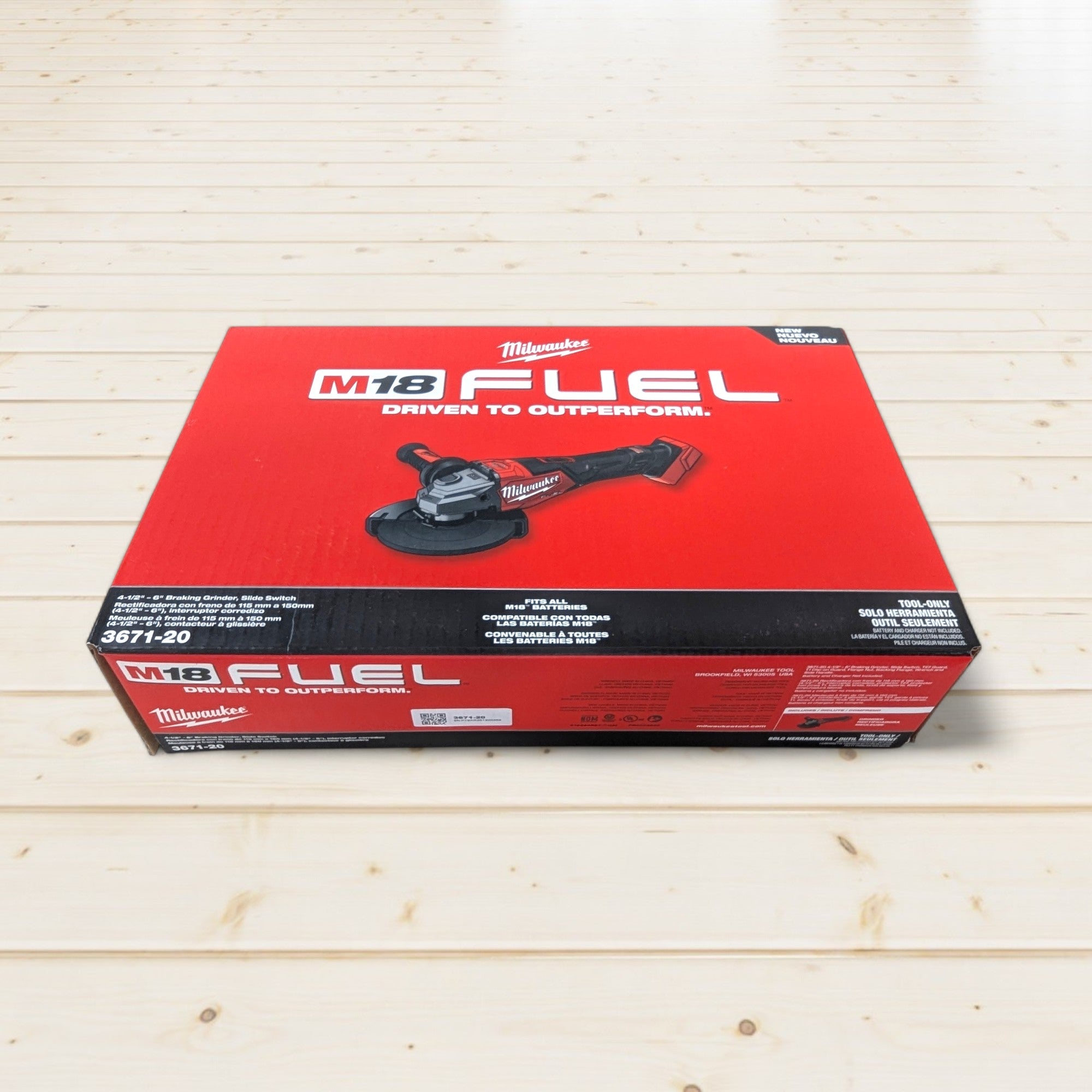 Milwaukee (3671-20) M18 FUEL 18V Lithium-Ion Brushless Cordless 4-1/2 in./6 in. Braking Grinder with Slide Switch (Tool-Only)