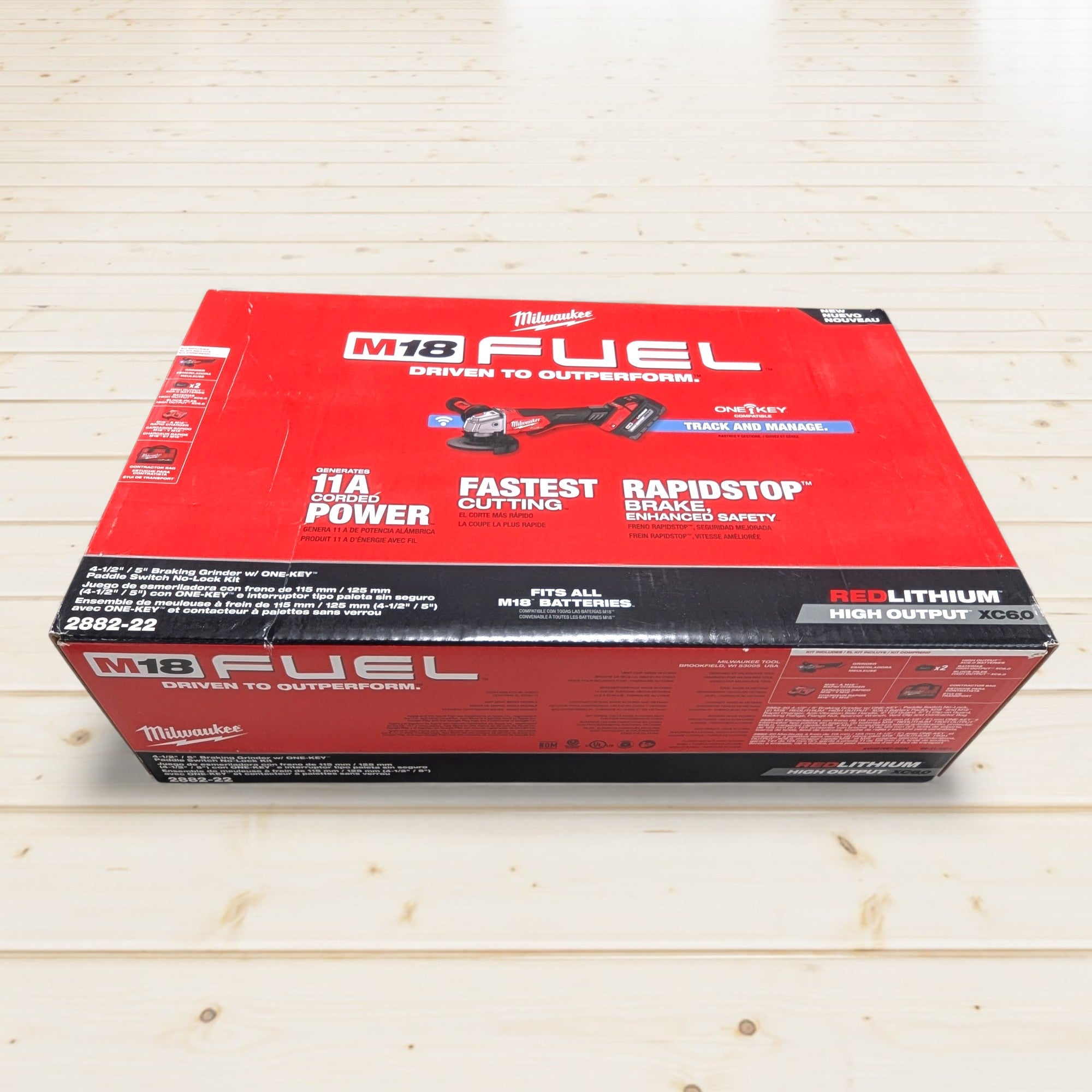 Milwaukee (2882-22)  M18 FUEL 18V Lithium-Ion Brushless Cordless 4-1/2 in./5 in. Braking Grinder Kit w/Paddle Switch & (2)6.0 Batteries