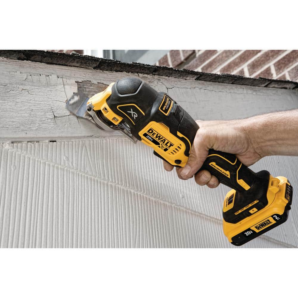 DEWALT (DCS356C1) 20V MAX XR Cordless Brushless 3-Speed Oscillating Multi Tool with (1) 20V 1.5Ah Battery and Charger