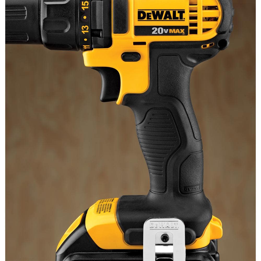 DEWALT (DCK423D2) 20V MAX Cordless 4 Tool Combo Kit with (2) 20V 2.0Ah Batteries and Charger